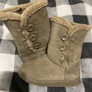Mudd Boots
